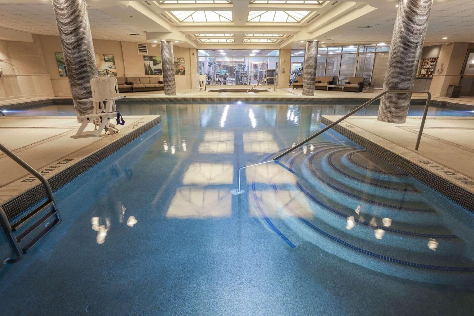 Radisson Plaza Hotel And Suites Kalamazoo Dış mekan fotoğraf