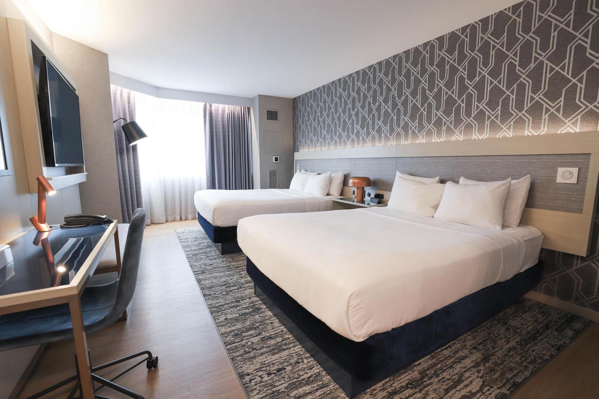 Radisson Plaza Hotel And Suites Kalamazoo Dış mekan fotoğraf